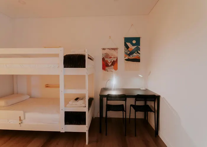 82 - Casa Tåsi Appartement Bicas